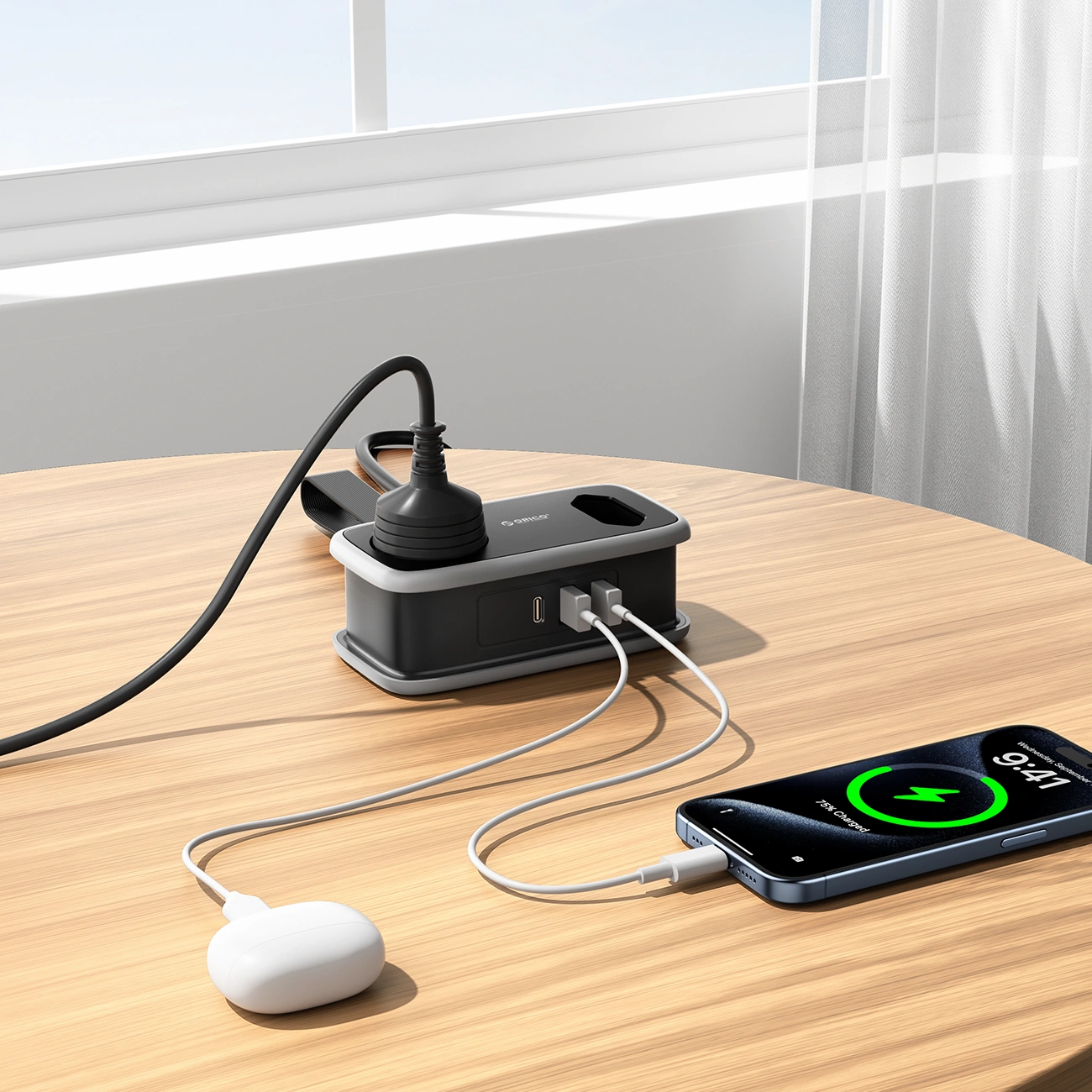 Prodlužovací kabel Orico APP, 1 x Schuko - 1 x zásuvka - 2 x USB-A - 1 x USB-C, černošedý